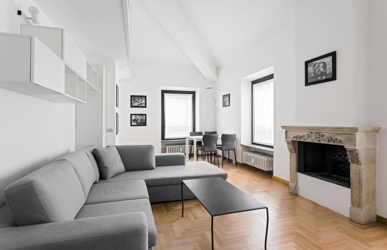 Living Brera, A Unique Experience - Vicolo Fiori Leilighet Milano Eksteriør bilde