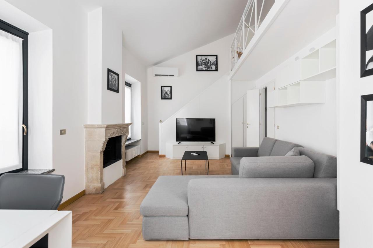 Living Brera, A Unique Experience - Vicolo Fiori Leilighet Milano Eksteriør bilde
